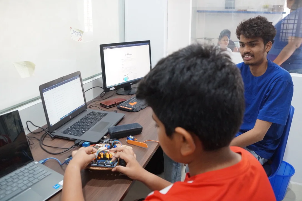 kids learning arduino coding