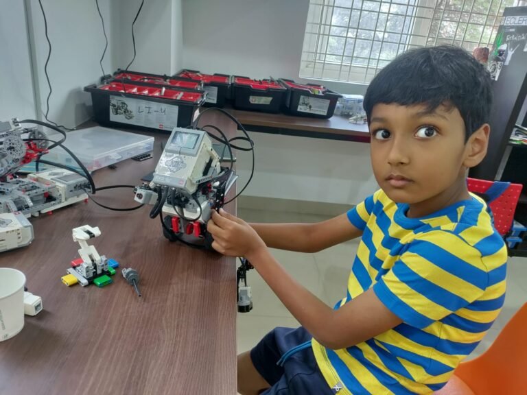 Devyank lego mindstrom ev3